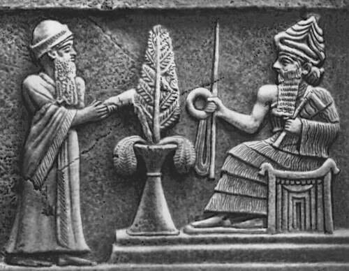 Stela_of_Ur-Nammu_detail Ur-Nammu-stela showing detail of rod, ring and beaded measuring flail